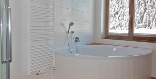 Hochfügen Chalet Appart Hochfügen Zillertal Hotelzimmer Bad  