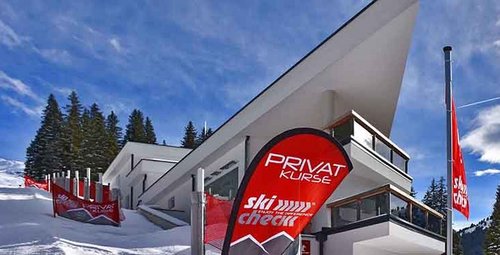 Chalet & Apart Hotel Restaurant Skischule Hochfügen Tirol im Zillertal 