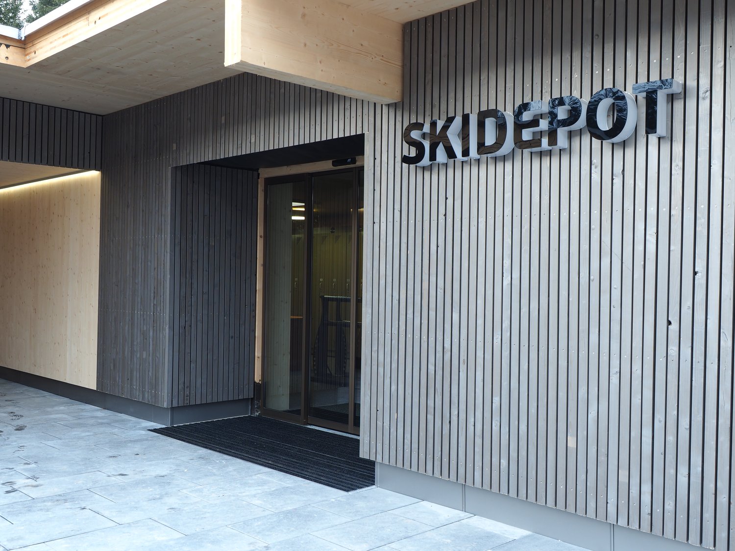 Skidepot in Hochfügen, Zillertal